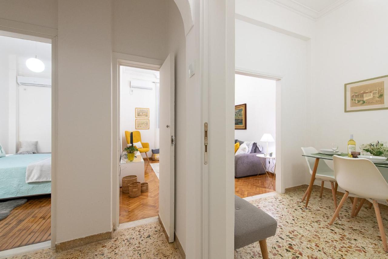 Nadia'S Boutique Apartment, Atenas Exterior foto