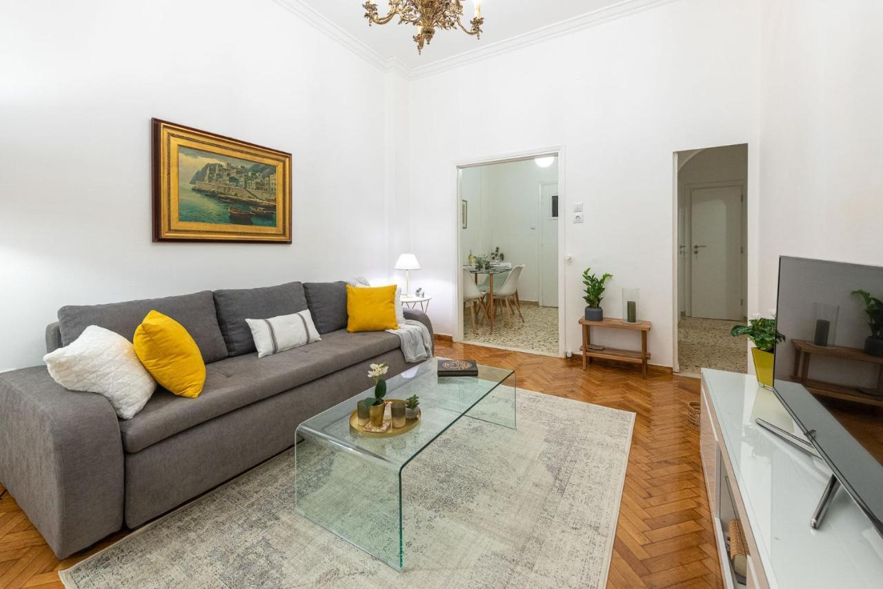 Nadia'S Boutique Apartment, Atenas Exterior foto